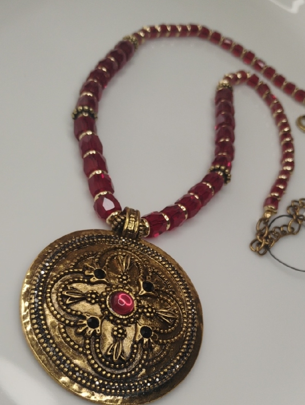 Vintage-Style Gold-Brass tone  Pendant Necklace with Deep Red Beads
